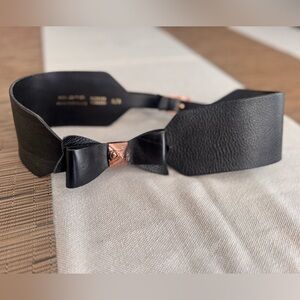 Ted Baker 100% leather Weldon belt with bow detail